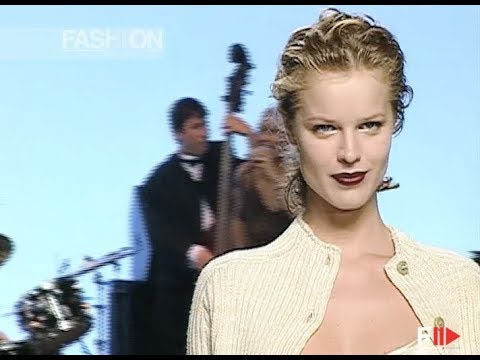 SALVATORE FERRAGAMO Fall Winter 1998 1999 Milan - Fashion Channel