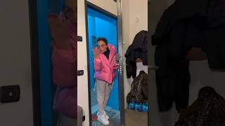 C&#39;è un limite a tutto - Angela edition -💋 #ricchiepoveri #sanremo2024 #shorts #dietrolequinte