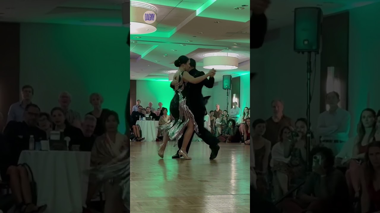 Video thumbnail for Jesica Arfenoni & Maximiliano Cristiani tango to "Flores Del Alma" at Windy City Festival (12/14)