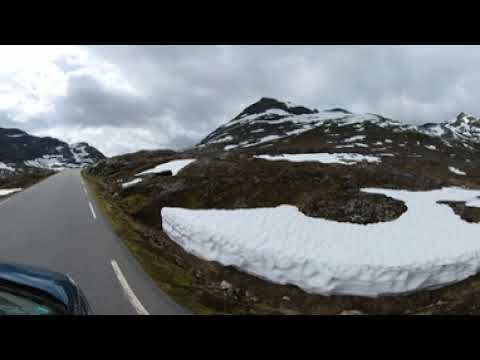 360° video of Road 63 (the golden route) in Norway.