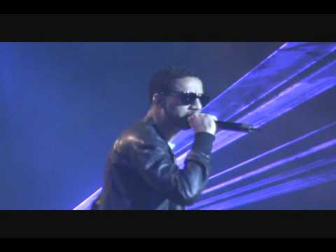 Ryan Leslie - Your Not My Girl (Live)