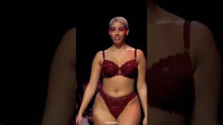 #swimming #swimsuit #beachwear #tiktok #trending #swimwear #bikini #weak