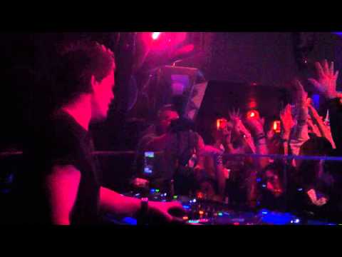 Fedde Le Grand at Beta 11 29 12   So Much Love