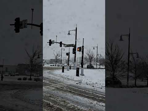 #Snowing Again Today here #Cedar Rapids Iowa USA