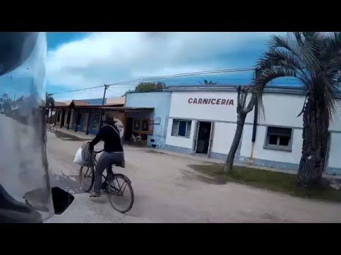 Uruguay, moto. LA CORONILLA, Departamento de Rocha . Al Stewart - América