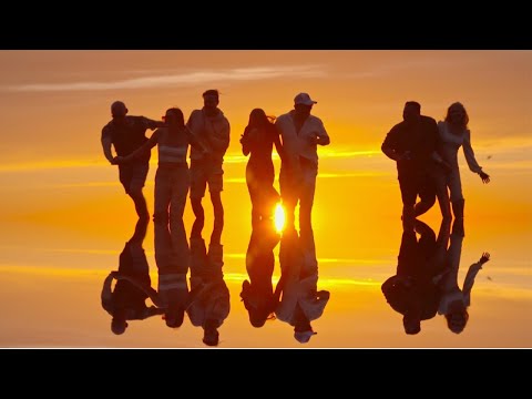 2 Blyga Läppar - Lika Bra Vi Skrattar [MUSIKVIDEO]