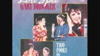 Lori Spee &amp; Gary Brooker - Two fools in love