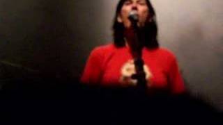 The Breeders - Paris 2008 (Here No More)