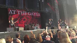 At the gates   Daggers of black haze live