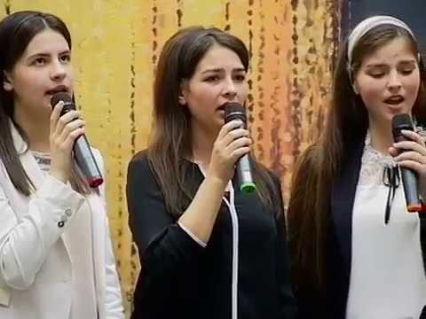 Surorile Băldean - A bătut un călător (Bis. Albini)