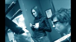 Juliana Hatfield - Do I Wait (Ryan Adams Cover)