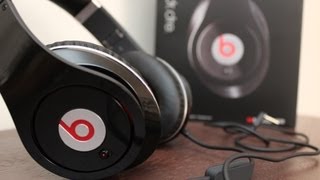 Video thumbnail for Beats by Dre Studio Review by UrAvgConsumer