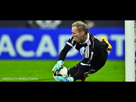 João Carlos | "The Wall" | Epic Saves Compilation | Ponte Preta