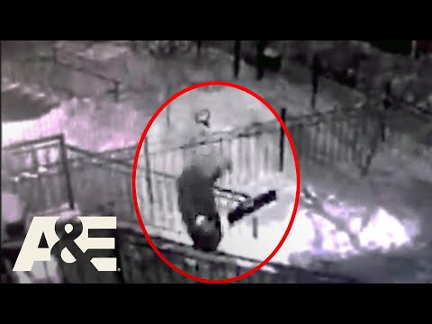 Man Gets REVENGE on Woman He Caught Stealing His Snow Shovel | Neighborhood Wars | A&E