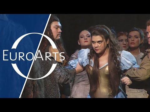 Verdi - Attila: "Santo di Patria...Allor che i forti corrono" (Anna Markarova)