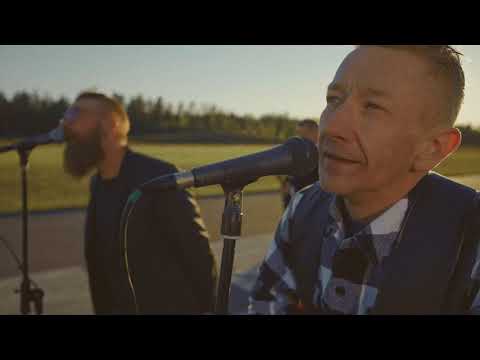 Suurimaa - Onnen kukkuloilla