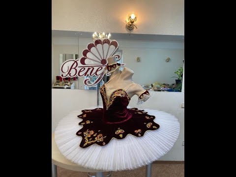 Костюм солистки P 1302 - video 3