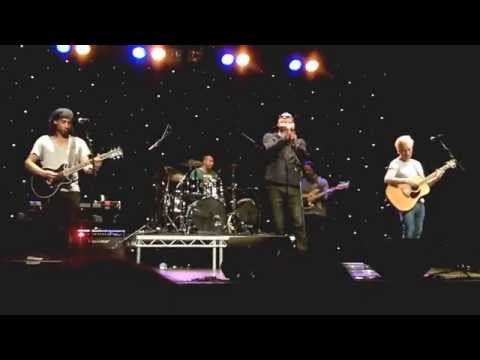 The Christians - Sad Songs (live) 2014