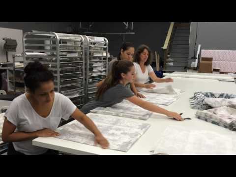 Method Share - FLIPPING KNIFE-EDGE PILLOWS