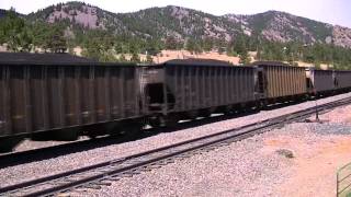 preview picture of video 'UP Coal action on the Moffat Route - Plainview, CO - 22 April 2011'