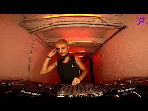 PATTERN:  Munsinger -  Selection 68 - August 19 - 3 pm