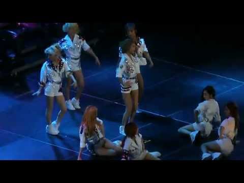 Girls' Generation "Catch Me If You Can" KCON NY 2015
