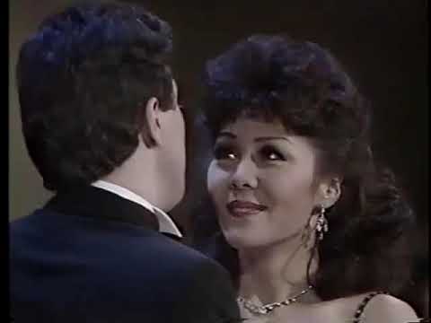 Jerry Hadley & Hei-Kyung Hong - O soave fanciulla - La Bohème