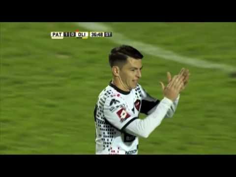 Buena respuesta de Champagne. Patronato 1 - Olimpo 0. Fecha 15. Primera División 2016