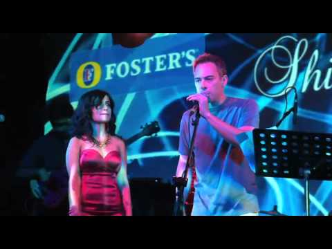 Shibani Kashyap live in concert at Blue Frog Delhi