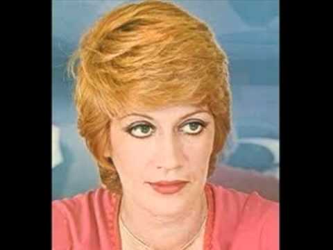 Video thumbnail for Εσύ Που Μου Λείπεις (Esi Pou Mou Lipis)