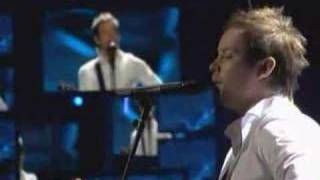 American Idol 7 - Top 9 - David Cook - Little Sparrow