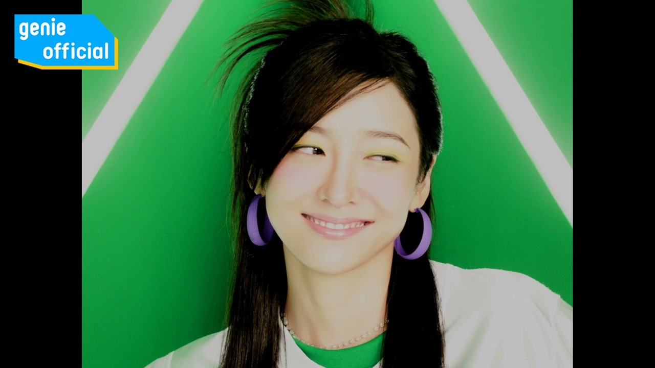 트라이앵글 TRIANGLE - Love is Official M/V