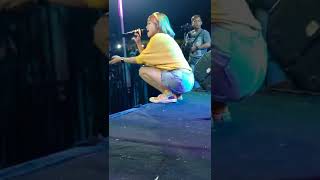 Download lagu Putri Kristiya Goyang Sampai Bawah ~ KMB Gedruk Sragen Live Lapangan Sambungmacan Sragen Jawa Tengah mp3