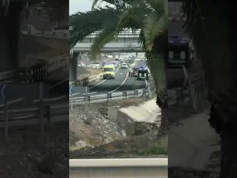 Precaución: accidente en la entrada a la circunvalación desde el sur