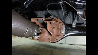 1966 Ford Galaxie 500 convertible restoration part 67 replacing u joints installing pig