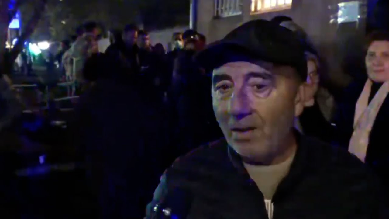 Մինչեւ որդուս գալը մեռնիմ ու սաղնամ գը, մինչեւ լույս խմեմ գը. գերությունից վերադարձած զինվորի հայր