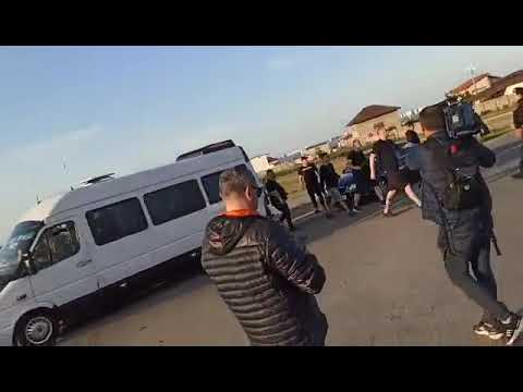 Incidente între fani înainte de Farul - FCSB. Jandarmii au intervenit