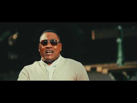 Tchacoly ft JLZ - Mundo Comandado ( Video Oficial)