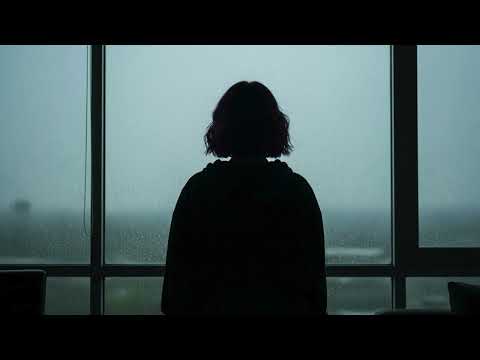 Ms. No One - Urlopy  ( nowy singiel, premiera 1.11.25)