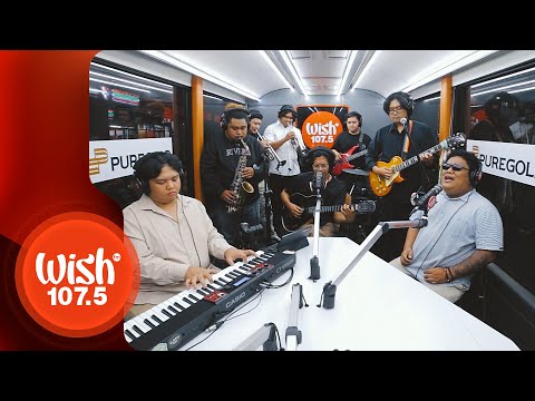 Tothapi performs "Panata " LIVE on Wish 107.5 Bus