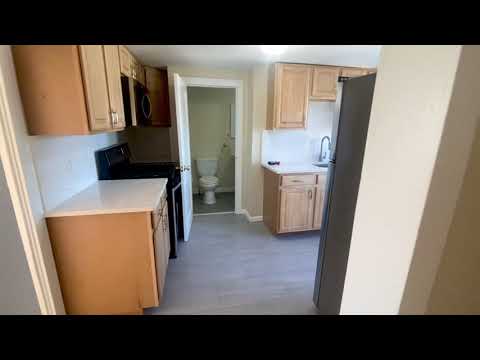 1499 Hyde Park Ave. — Hyde Park