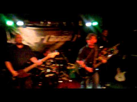 ZYCLOTRON-Ashes live @ Pumpe Kiel 27.08.2010