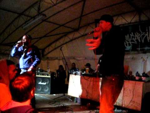 MISTAMAN + FRANK SICILIANO...DJ SHOCCA @SCIMMIE IN GABBIA 2010