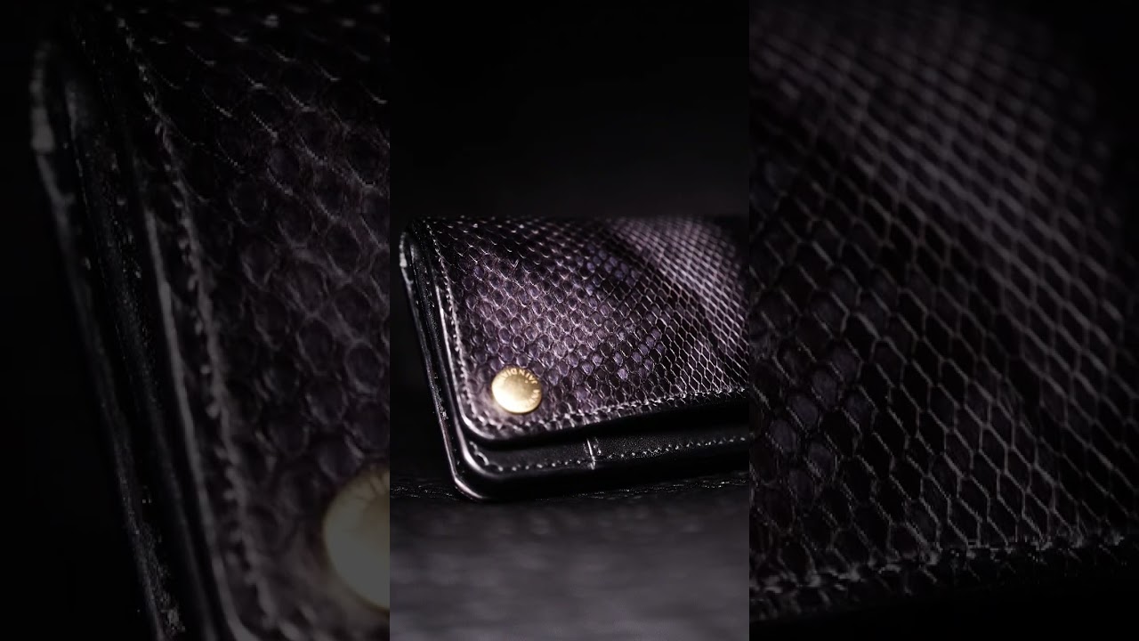 レザークラフト  手染めのグレーのパイソン・トラッカーウォレット Leather Craft #shorts #truckerwallet #トラッカーウォレット