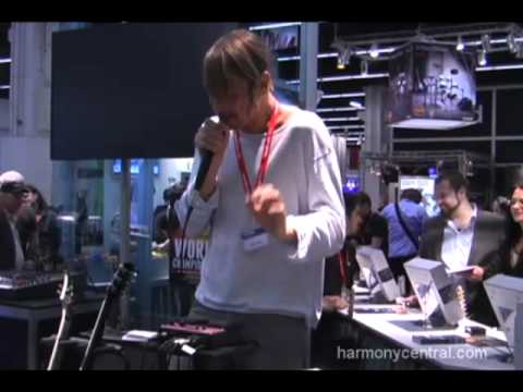Musikmesse 2011: Roland RC-30 Loop Station Demo by Rico Loop