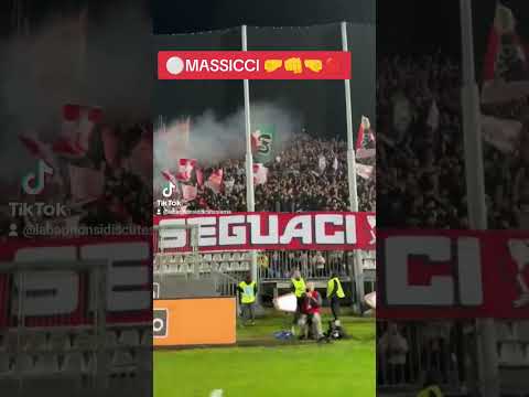 Che tifoseria! Brescia-Bari 1-2      #bari #calcio #ultras #italia #baresi #seriebkt #stadio #tifosi