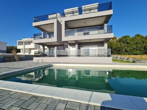 CASKA Apartmani u novogradnji s bazenom