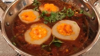 EGGLESS CURRY POTATOES & PANEER