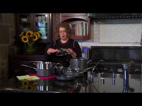 Chef's Classic™ Nonstick Hard Anodized 8 Quart Stockpot Chef's Classic™ Nonstick Hard Anodized 8 Quart Stockpot