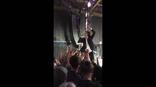 Nick Cave and the Bad Seeds - From Her To Eternity - 2017-06-05 - Warren Ellis playing the violin